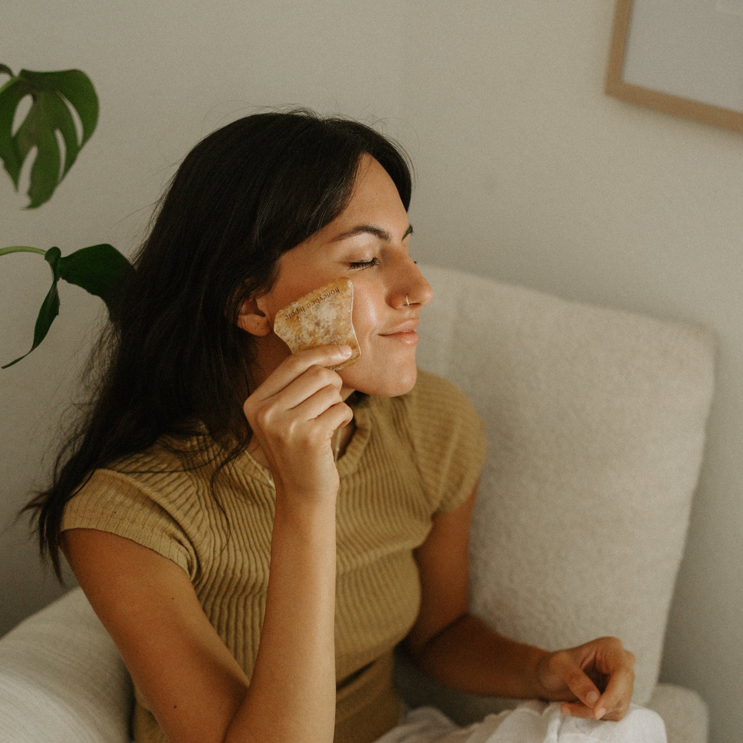 golden quartz gua sha